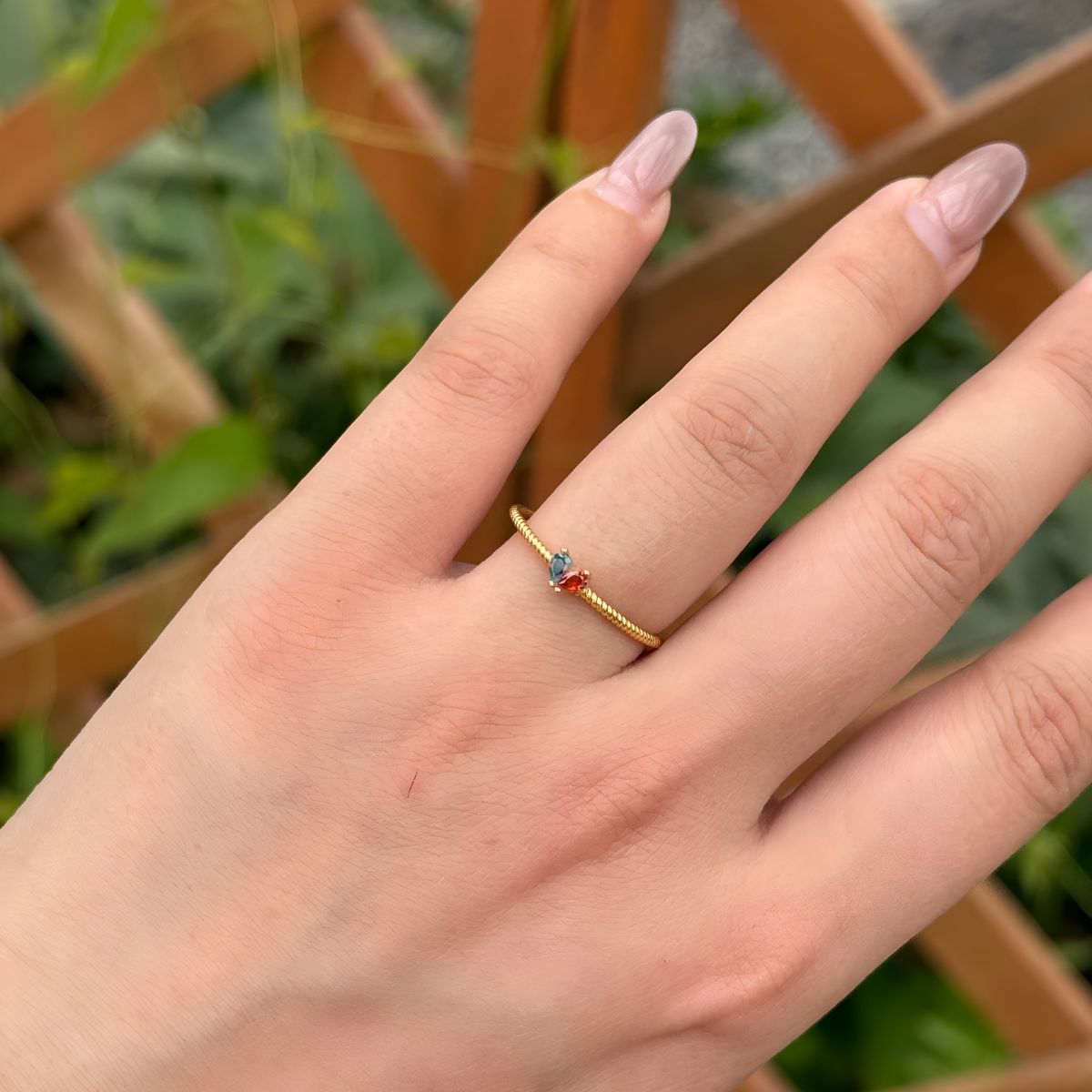 Célinea™ | Bague Personnalisée avec Pierre de Naissance