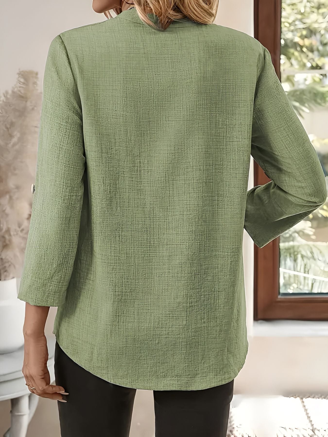 Annabelle™ | Blouse à Col en V et Manches Longues